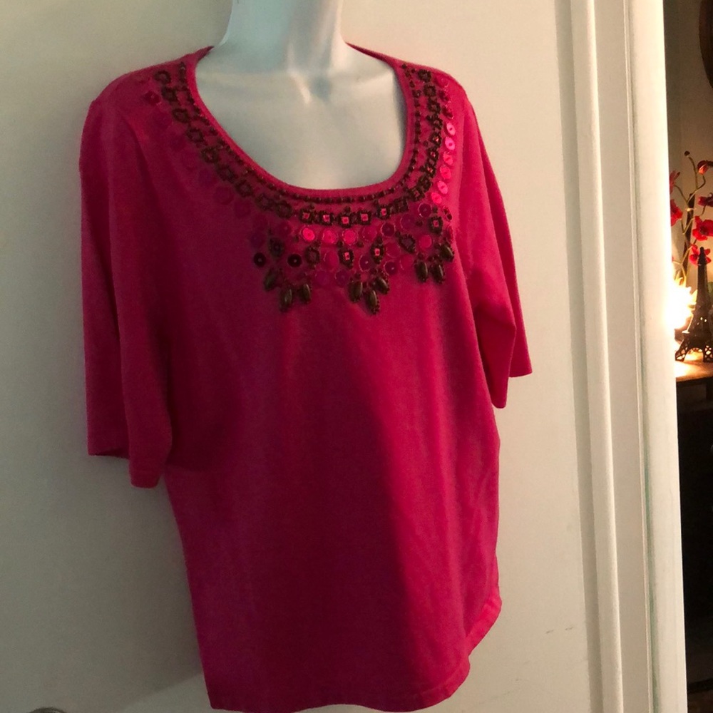 investments 3/4 sleeve Hot pink sweater